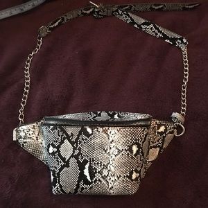 Fake Snake Skin Purse/Fanny Bag